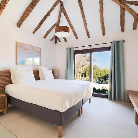 Iconic Exception - Heating Pool & Tennis * Marbella