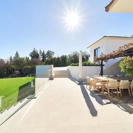 Villa Iconic Exception - Heating Pool & Tennis Marbella