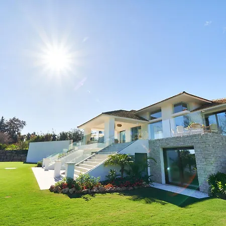 Villa Iconic Exception - Pool & Tennis Marbella