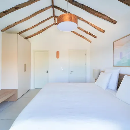 Iconic Exception - Pool & Tennis Marbella