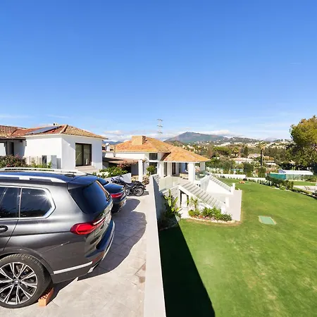 Villa Iconic Exception - Pool & Tennis Marbella