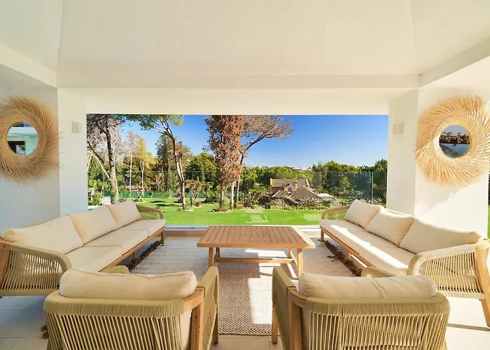 Iconic Exception - Heating Pool & Tennis Marbella