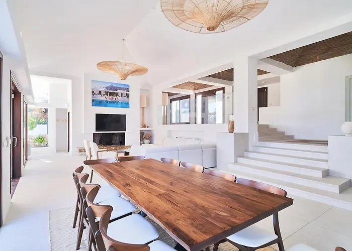 Iconic Exception - Heating Pool & Tennis