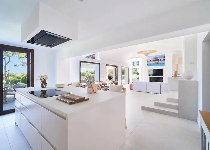 Villa Iconic Exception - Heating Pool & Tennis Marbella
