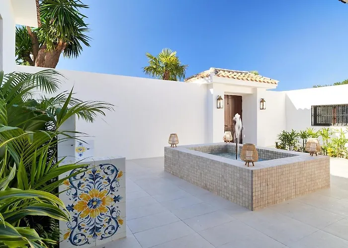 Iconic Exception - Heating Pool & Tennis Villa