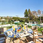 Iconic Exception - Heating Pool & Tennis Villa